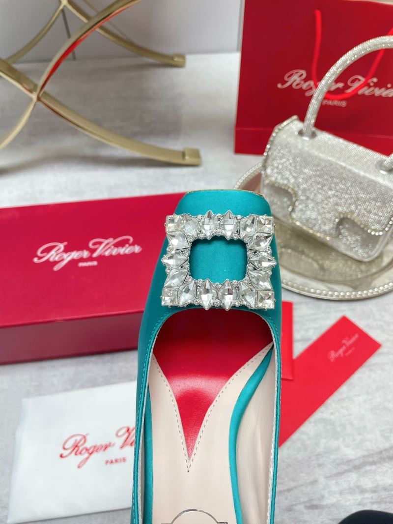 Roger Vivier flat shoes